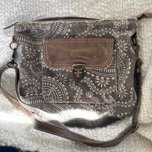 Boho brown and white print bag